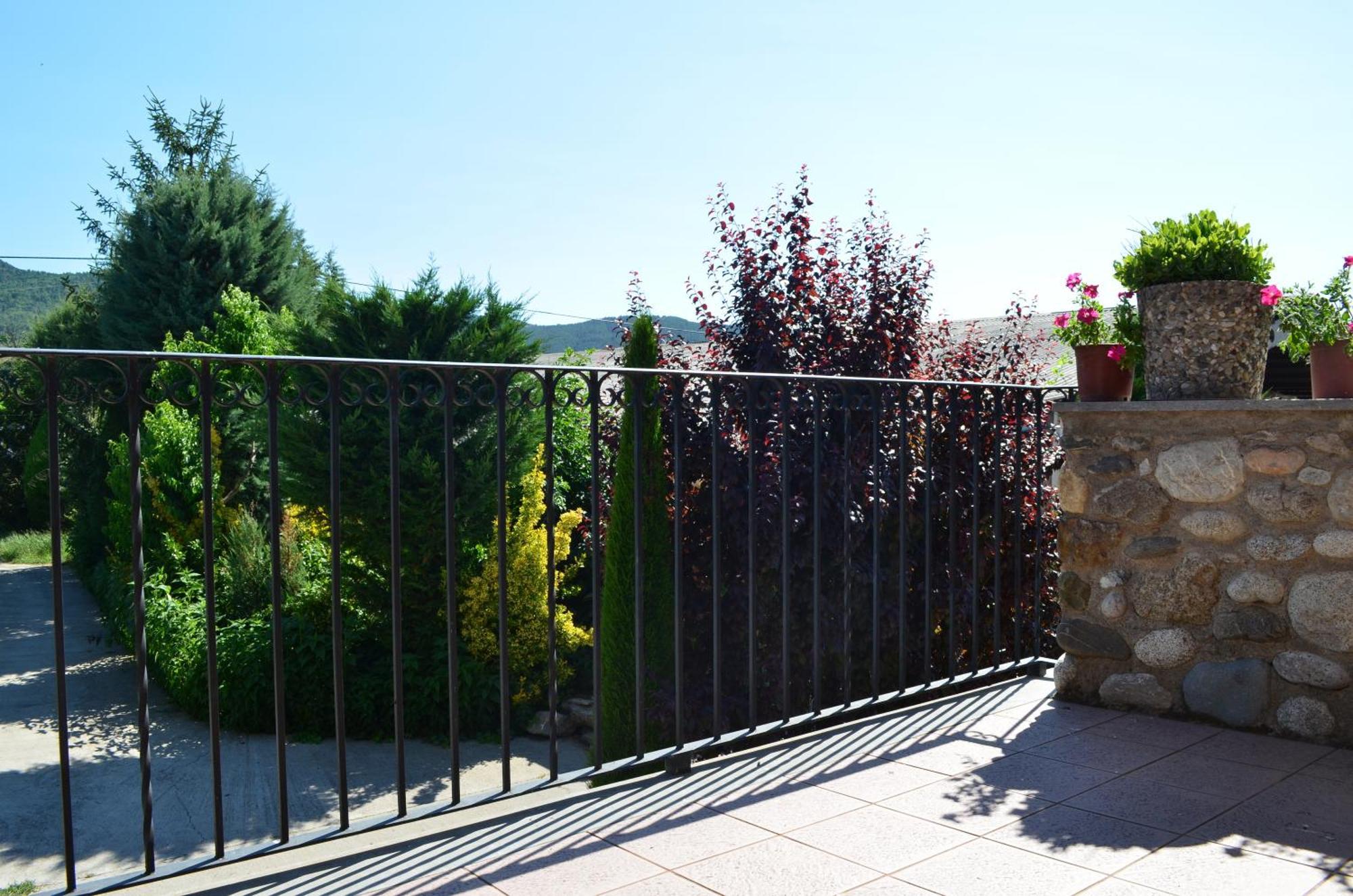 Casa Rural La Vall Del Cadi Ла-Сеу-д'Уржель Екстер'єр фото