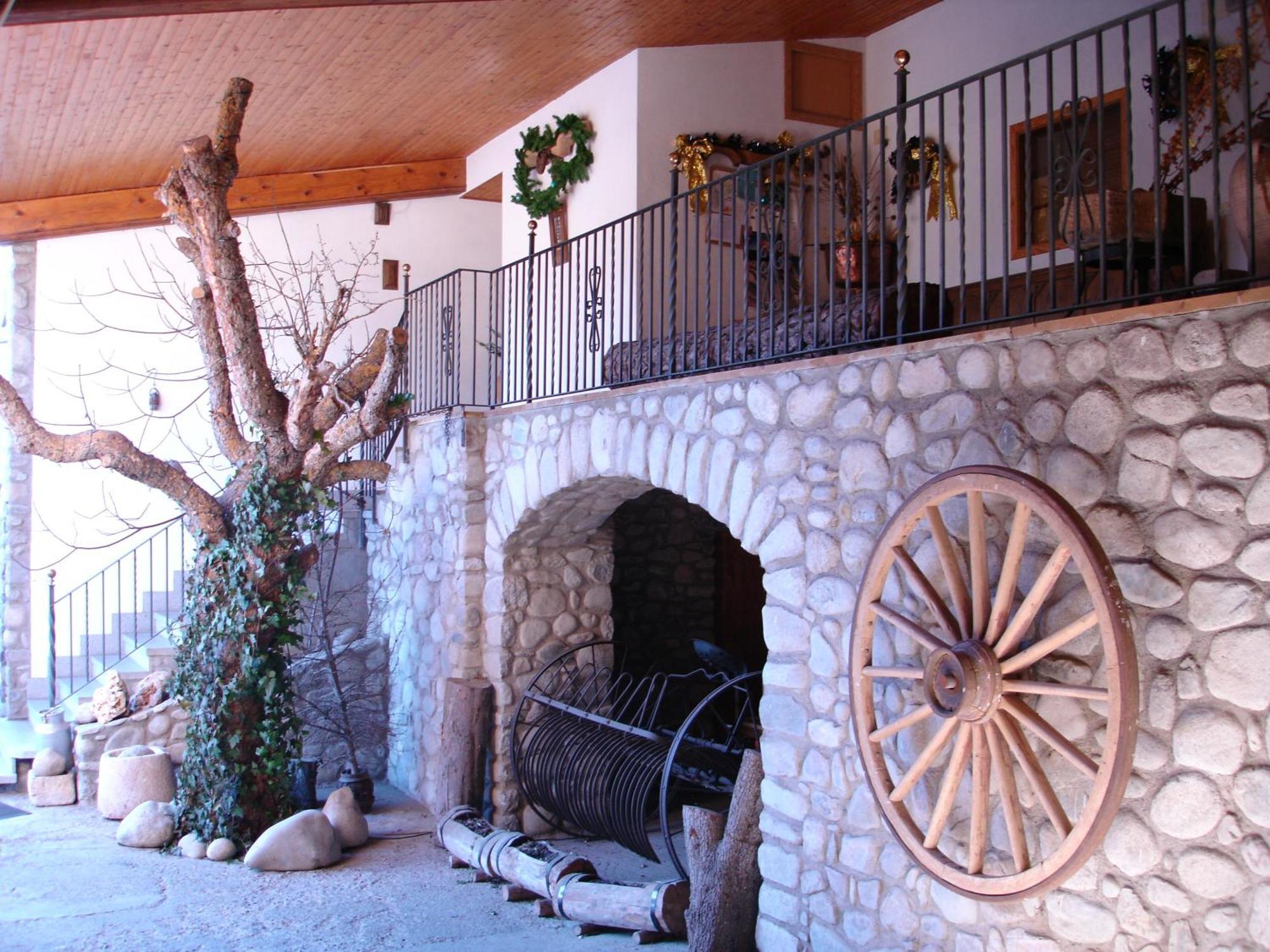 Casa Rural La Vall Del Cadi Ла-Сеу-д'Уржель Екстер'єр фото